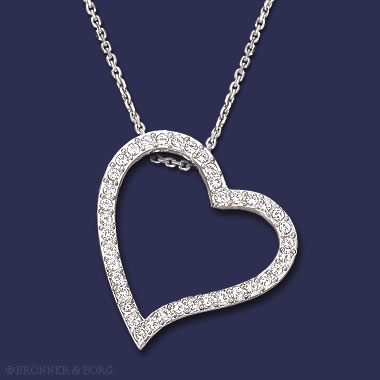 スワロフスキー Swarovski ラブ・ペンダント（クリア／シルバー）｜おしゃれなレディースアクセサリー