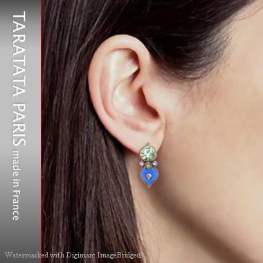 タラタタ・パリ ＃430ピアス（ブルー＆薄緑＆カッパー）（装着イメージ）